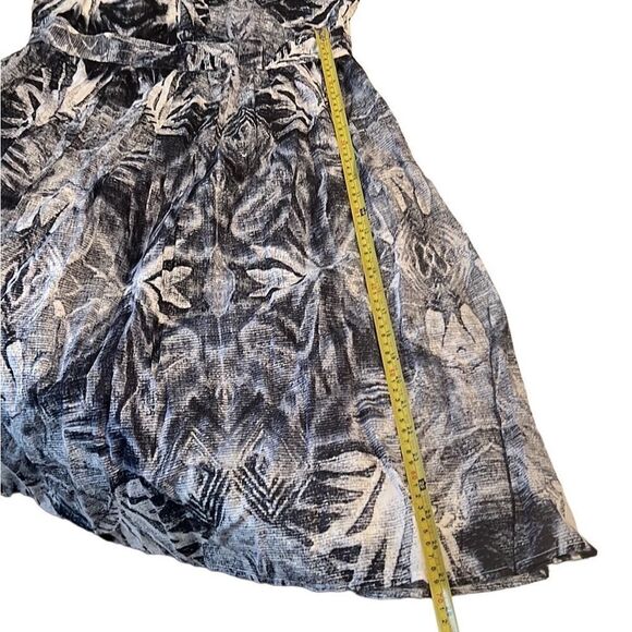 Chaudry Blue White Cotton Round Neck Cap Sleeves Dress Size M NWT - Picture 13 of 14